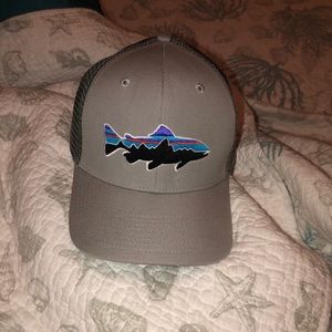 Never worn Patagonia hat